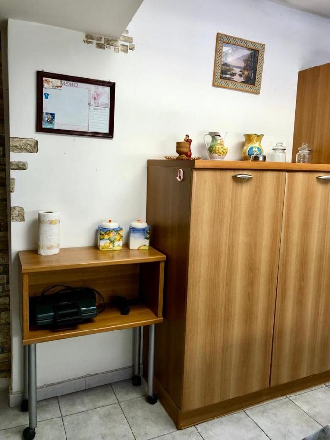 El Puerto Short Let Apartment เนเปิลส์ ภายนอก รูปภาพ