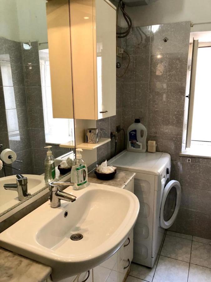 El Puerto Short Let Apartment เนเปิลส์ ภายนอก รูปภาพ