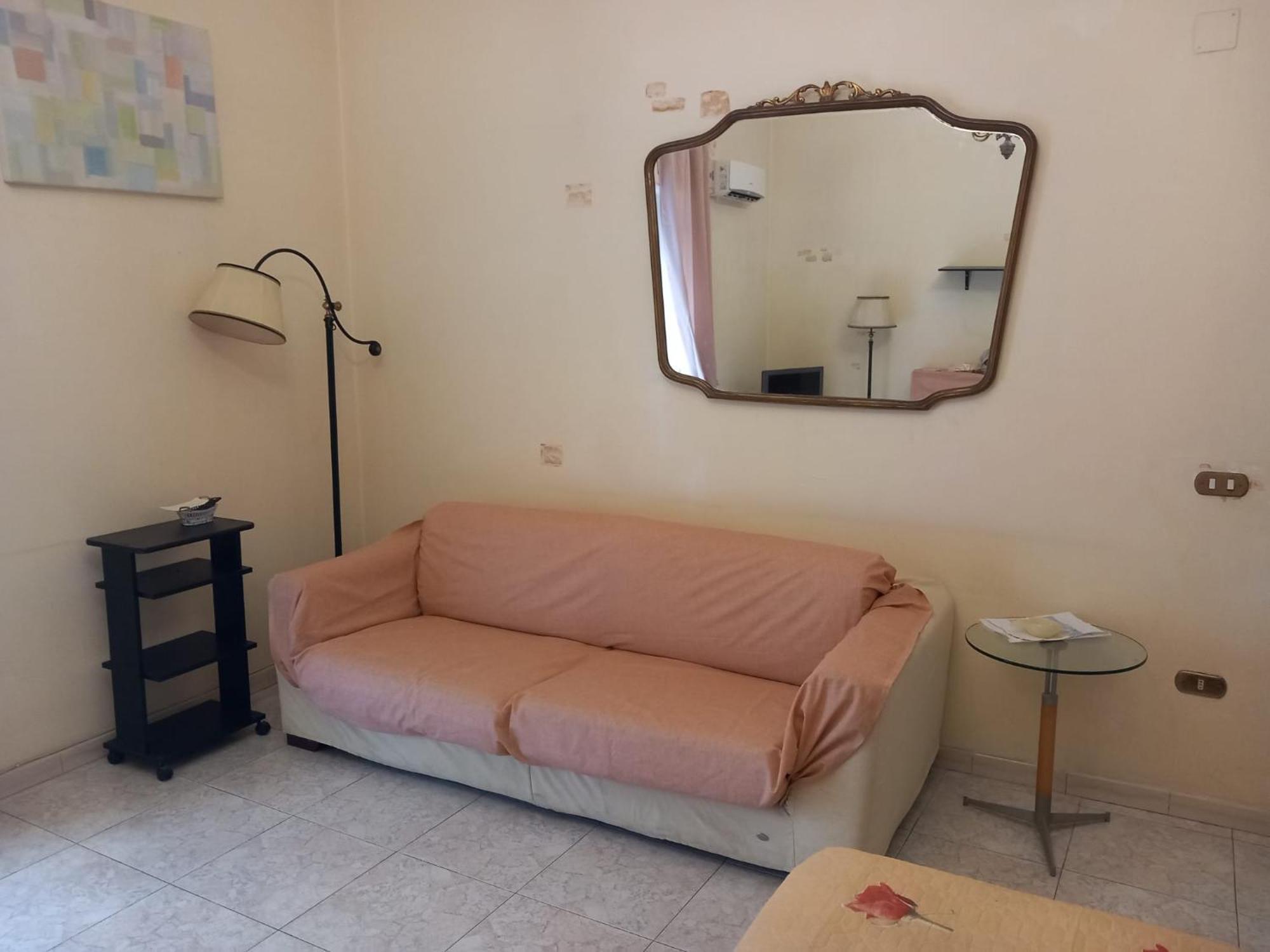 El Puerto Short Let Apartment เนเปิลส์ ภายนอก รูปภาพ